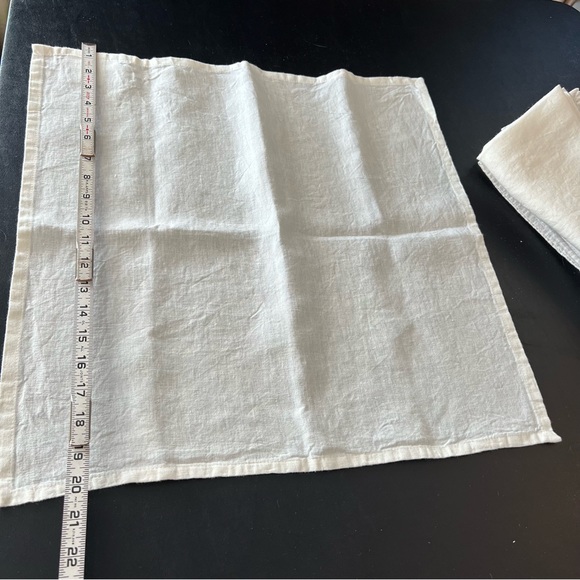 Set of 2 William Sonoma linen napkins, off-white, NWOT - Picture 5 of 5
